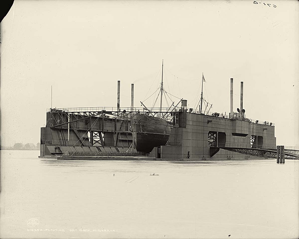 Algiers. Floating dry dock, 1903