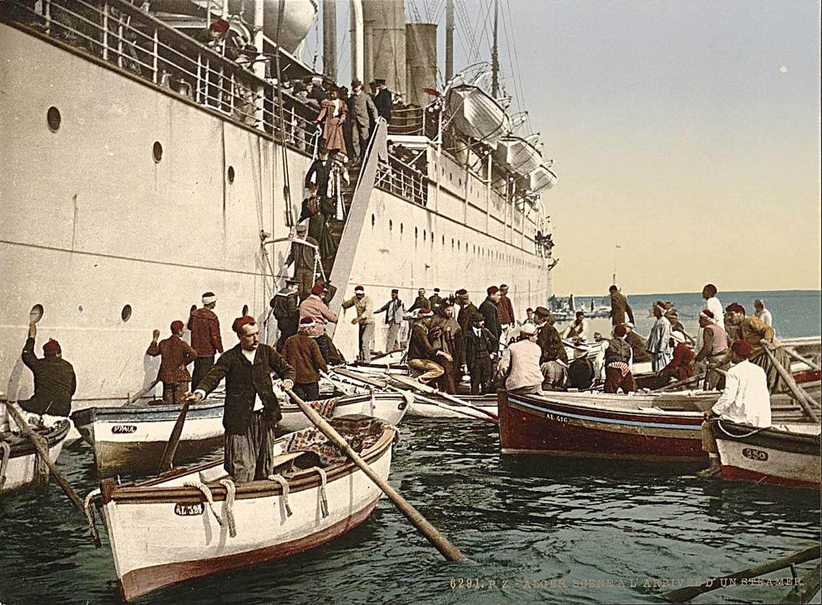 Algiers. Passengers disembarking, circa 1900