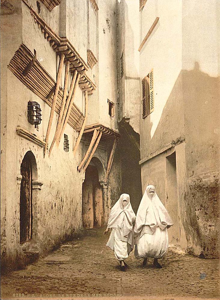 Algiers. Red Sea street, circa 1900