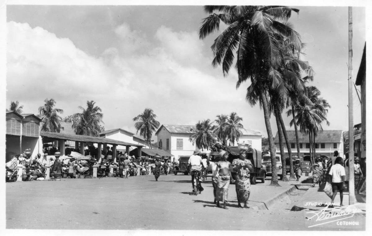 Cotonou. Panorama of Market