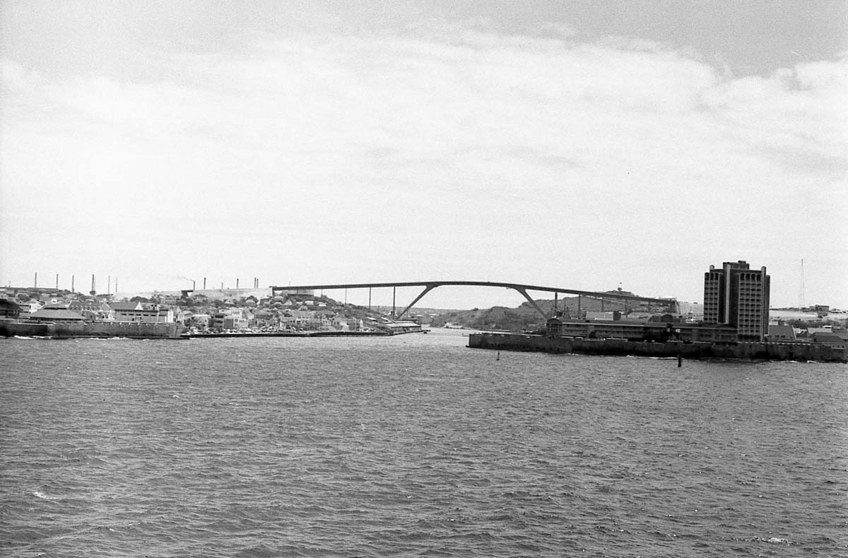 Willemstad. The entrance of the Bay, 1973