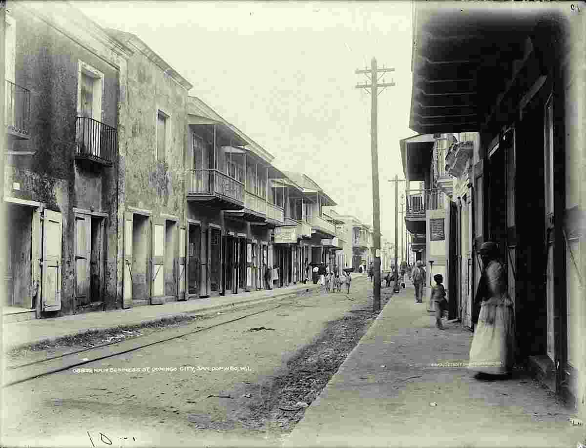 Santo Domingo. Main business street