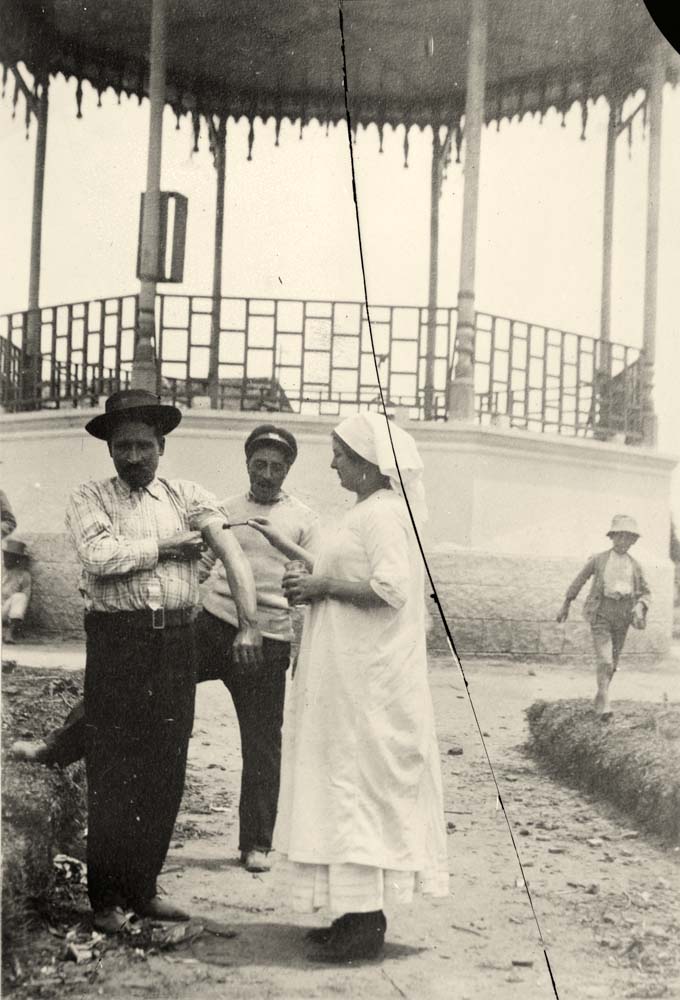 Guatemala City. American Red Cross - Preparing the arm for the injection of Typhoid Vaccine, 1918