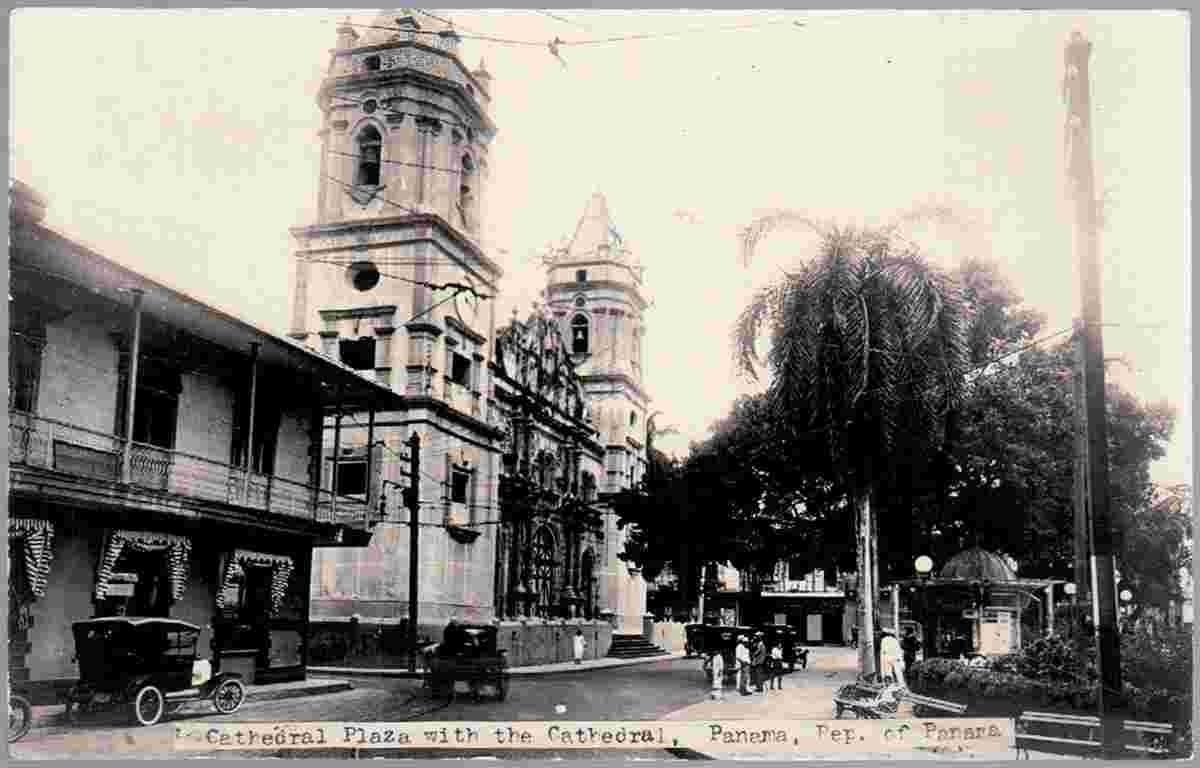 Panama City. Cathedral Plaza, circa 1930