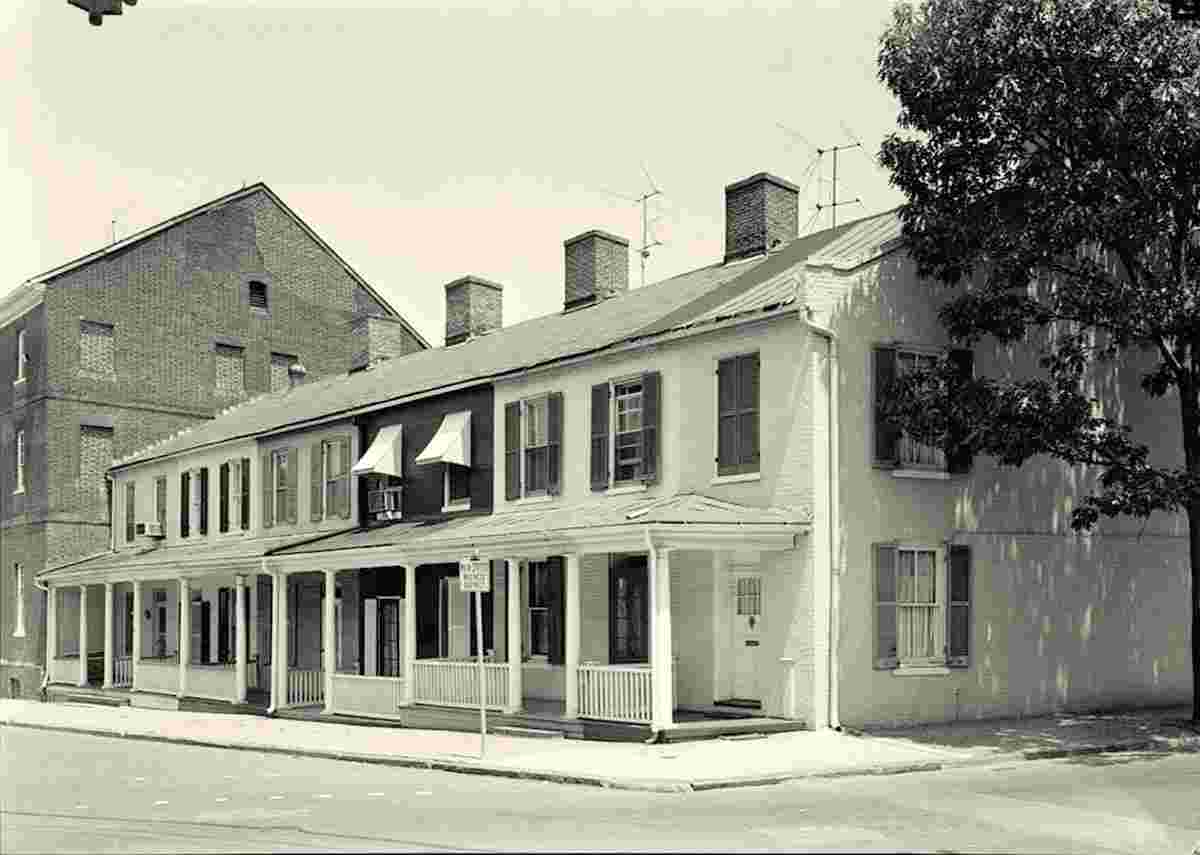 Annapolis. Mann's Hotel Row Houses, 150-160 Conduit Street