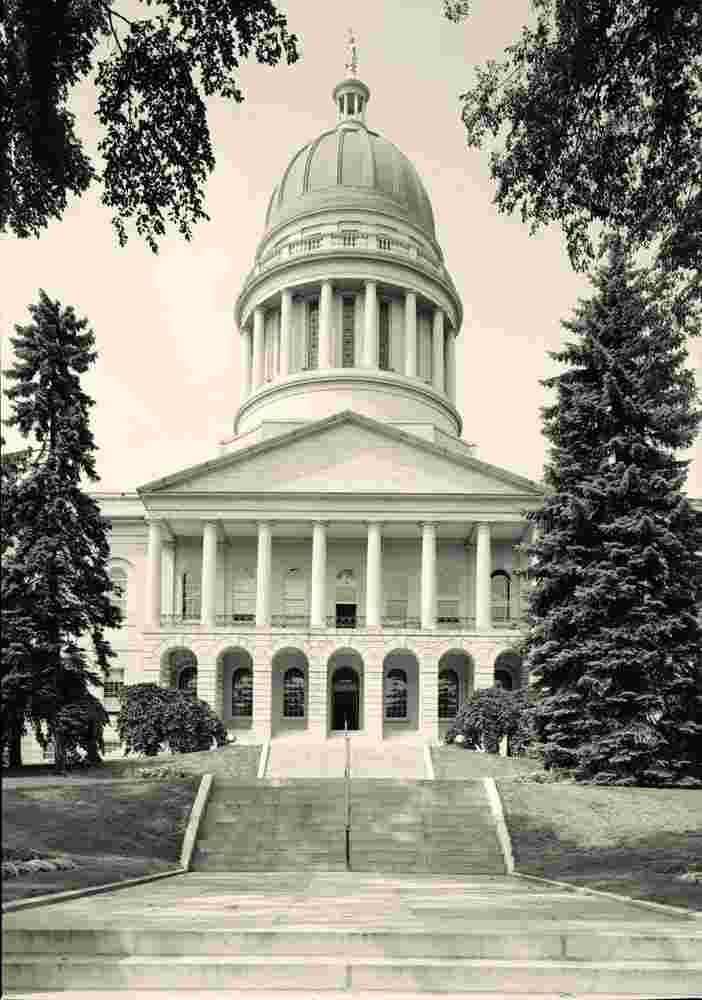 Augusta. Maine State House, the corner of State and Capitol Streets