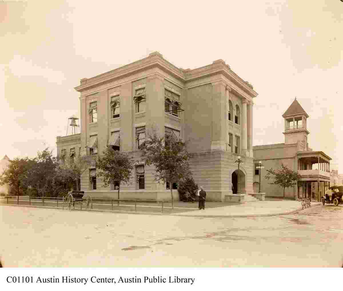 Austin. City Hall, 1920