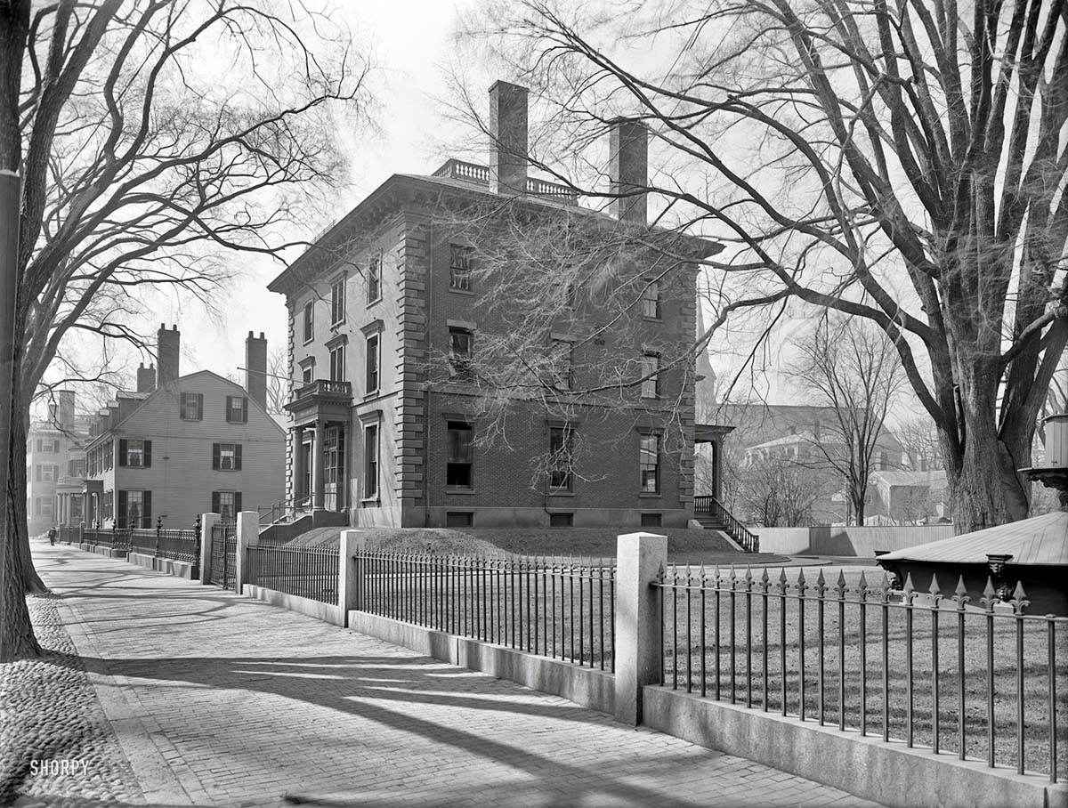 Salem. Bertram-Waters House, circa 1910