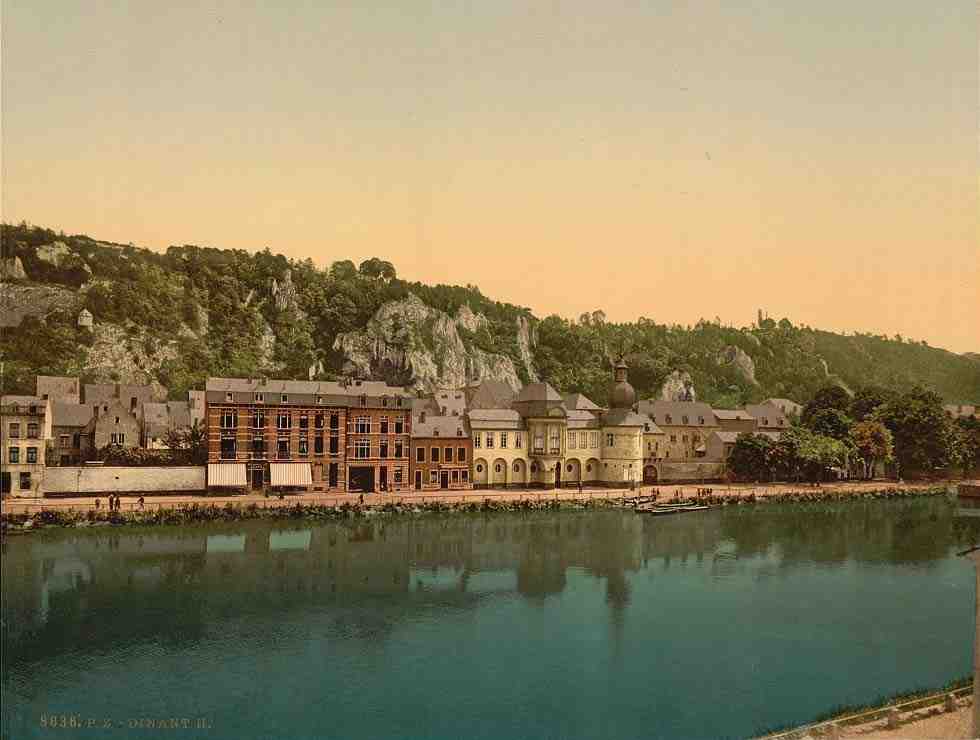 Dinant. Panorama de la ville, 1890
