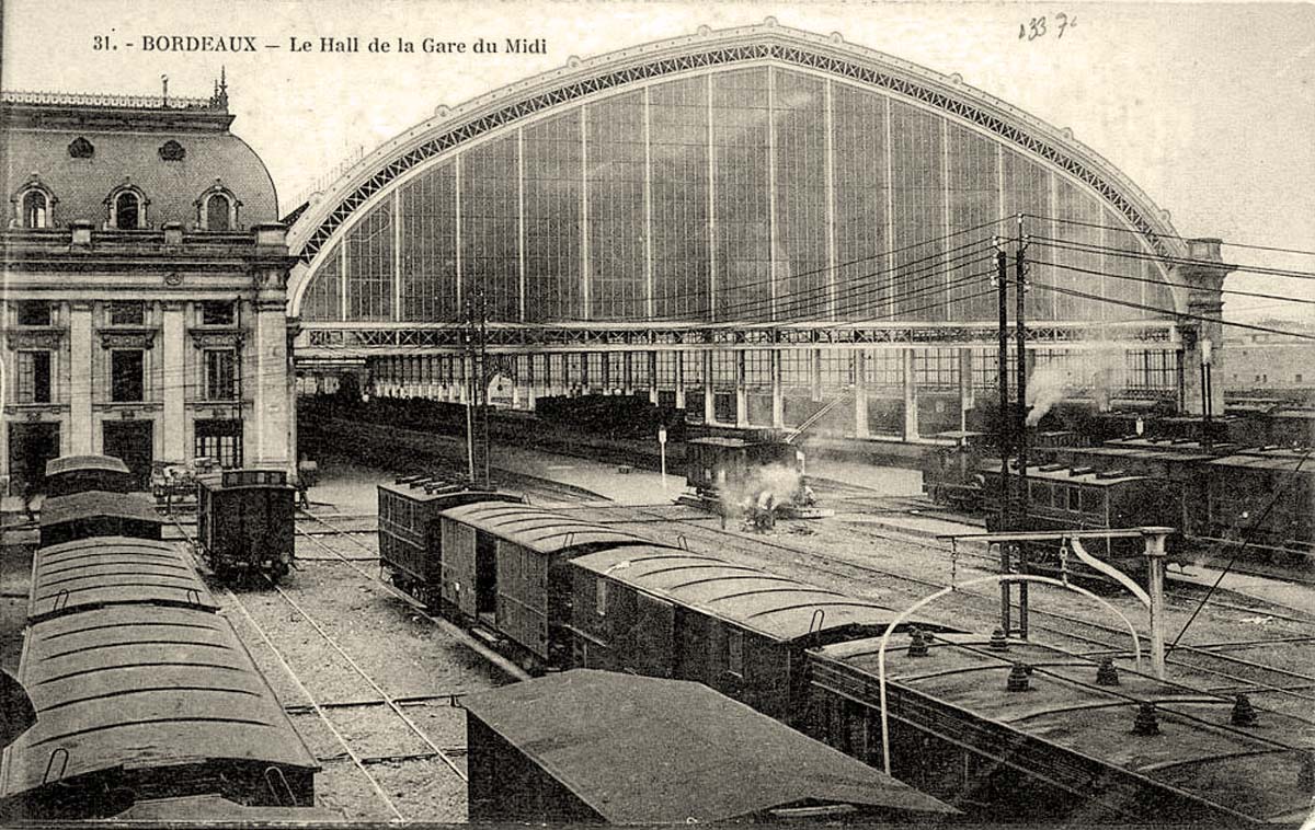 Bordeaux. Vue sur le Hall de la Gare du Midi