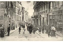 Clermont-Ferrand. Rue du Port