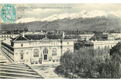 Grenoble. Place de la Constitution