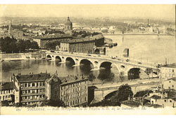 Toulouse. St. Cyprien Bridge