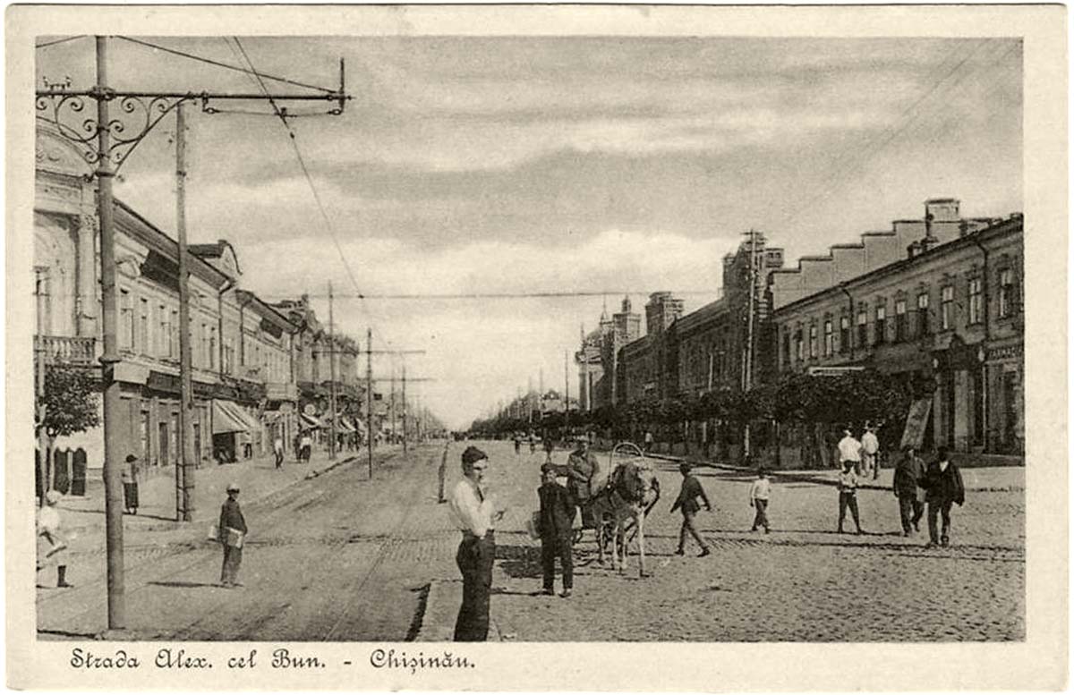 Chisinau (Kishinev). Alexandra cel Bun Street