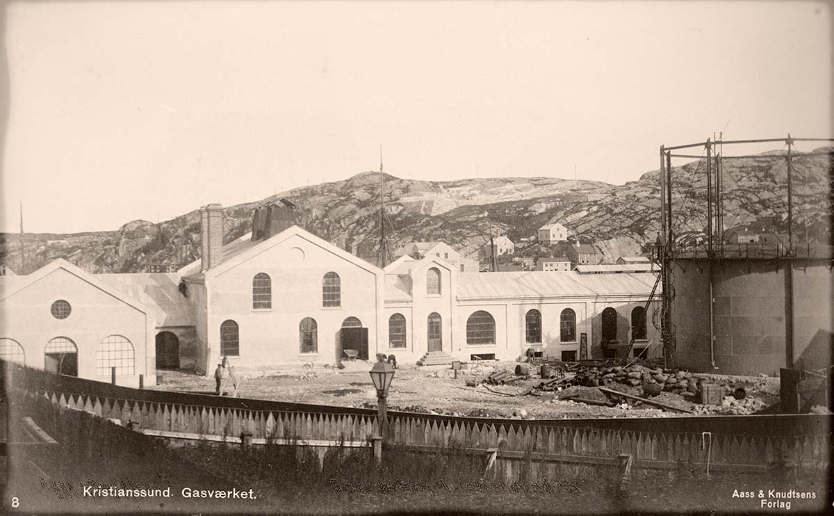 Kristiansund. Gas plant, between 1900 and 1940