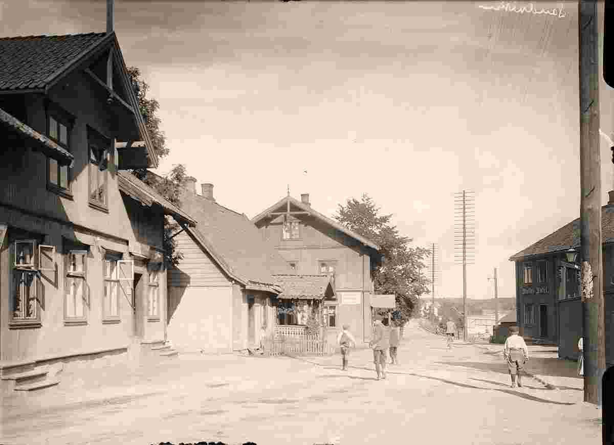 Sandvika. Downtown with Walles Hotel, between 1907 and 1919