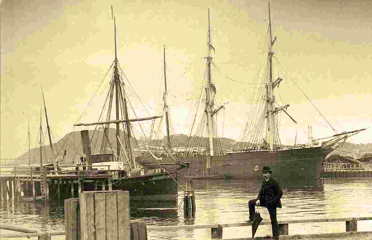 Trondheim. 'Juno' on the Nidelva River, 1893