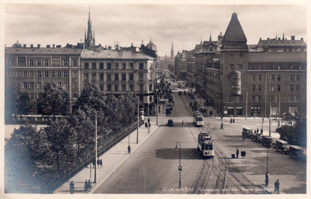 Stockholm. Vasagatan och Norra Bantorget - Vasa Street and Northern Railway Square
