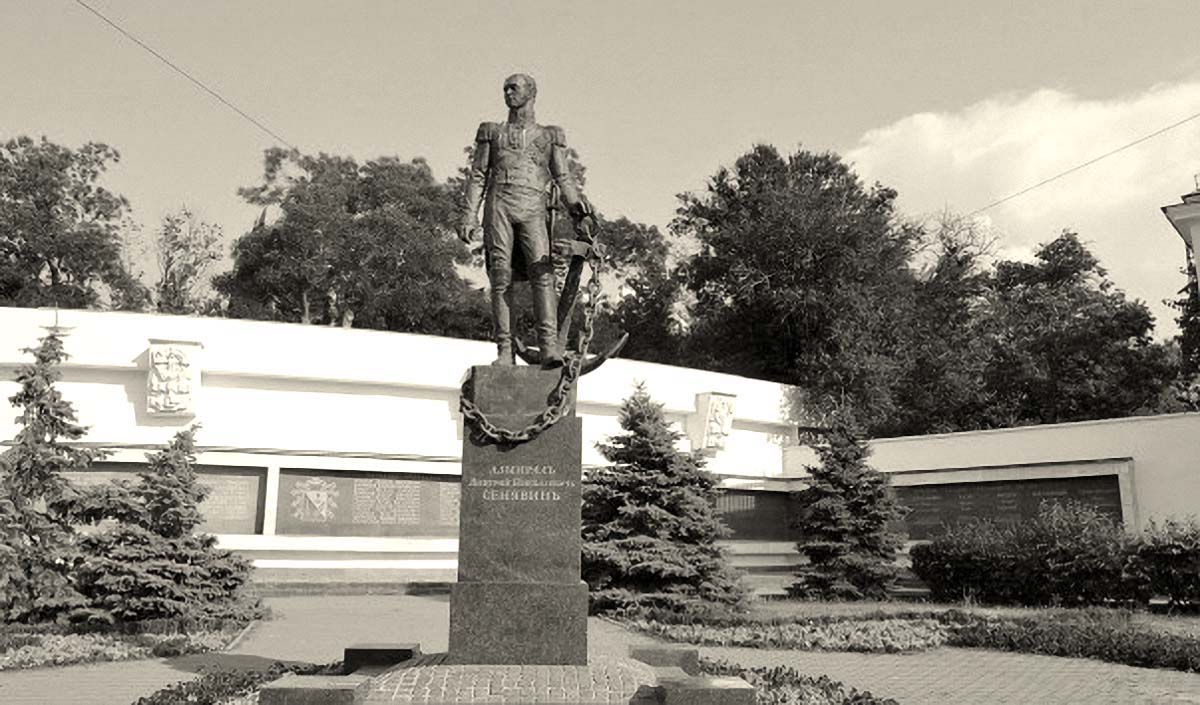 Sevastopol. Monument to the Russian naval commander, Admiral D N Senyavin