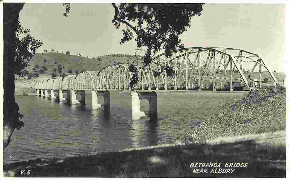 Albury. Bethanga bridge near Albury