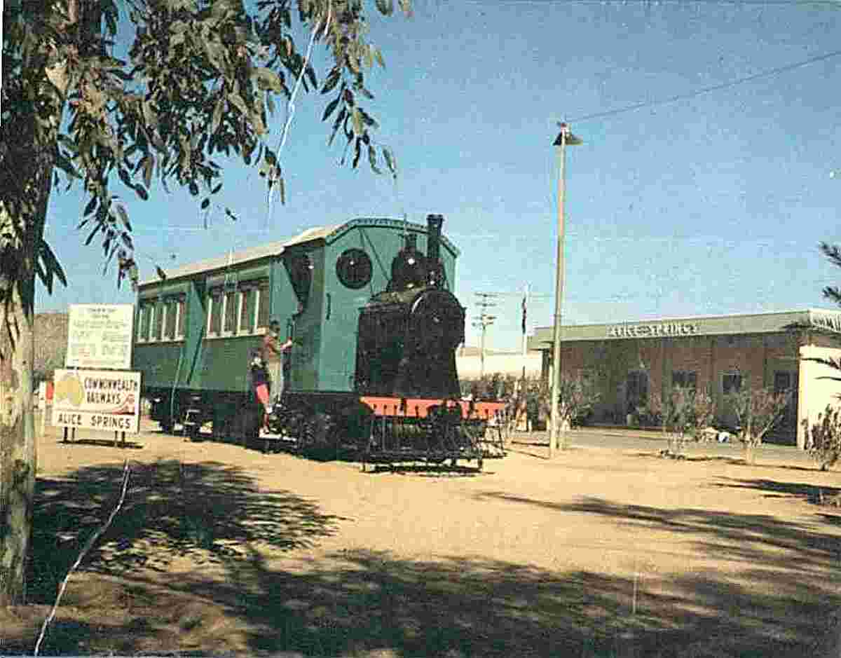 Alice Springs. Steam Rail Car