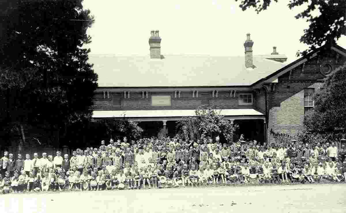 Armidale. Public School, 1920