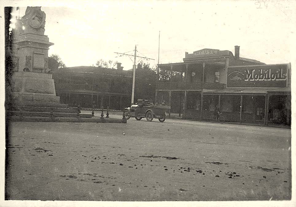 Bendigo. Panorama of the city, between 1922 and 1929