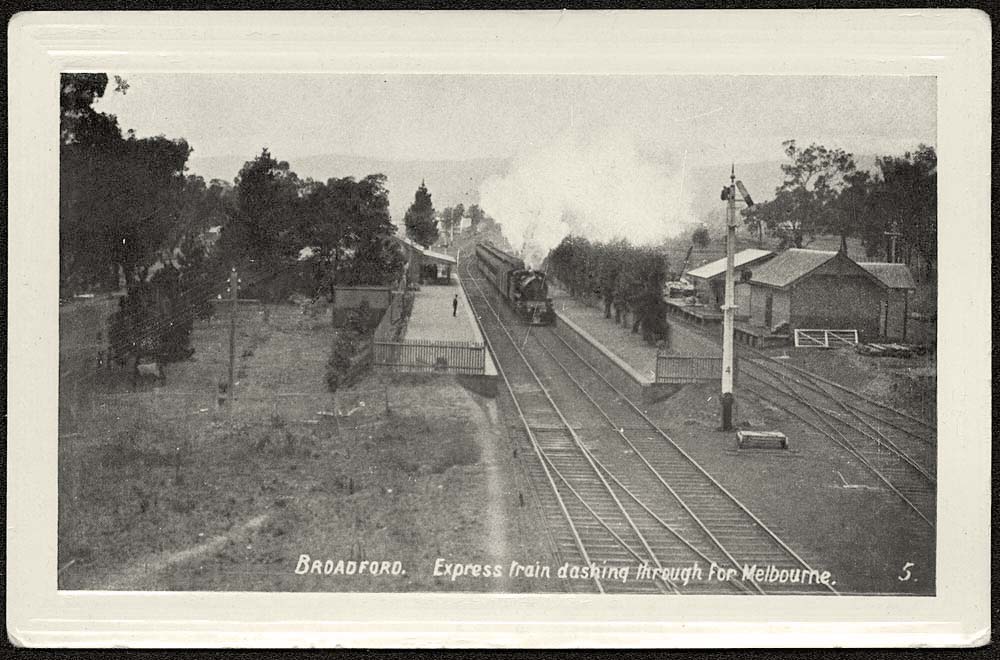 Broadford. Express train dashing through for Melbourne, 1908