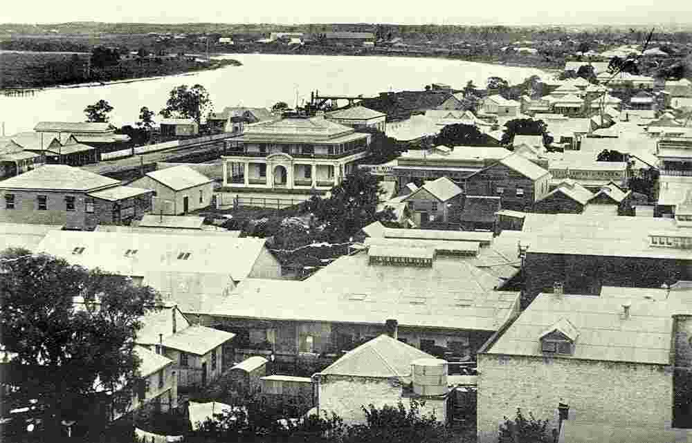 Bundaberg. Panorama of buildings, 1907