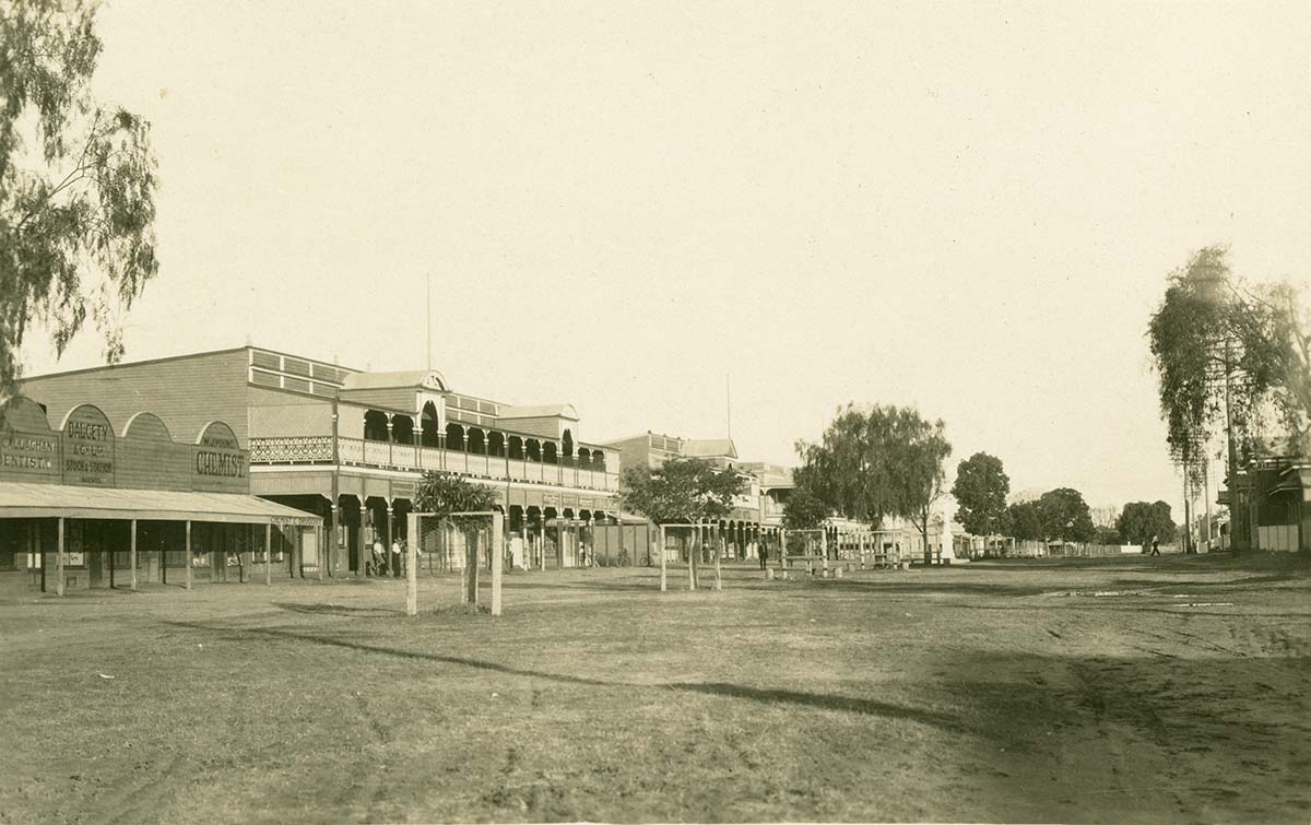 Emerald. Shops and buildings in Clermont Street, 1924