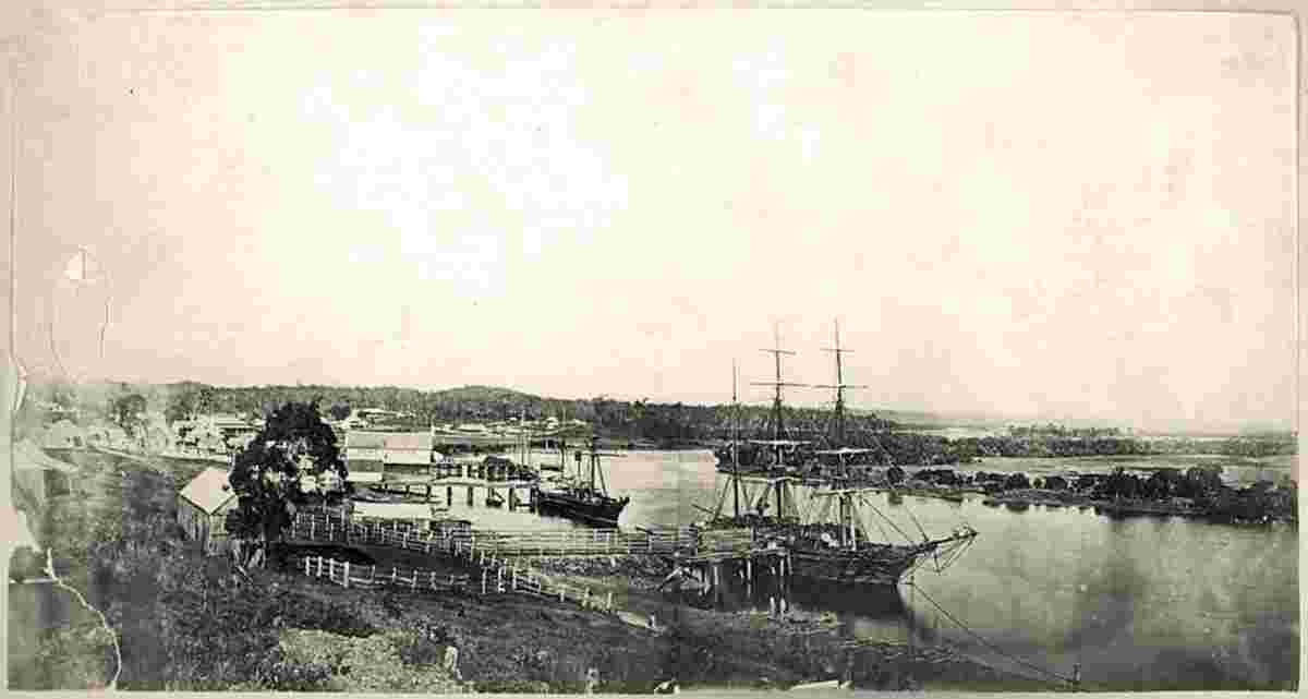 Gladstone. Ships moored at the docks, 1868