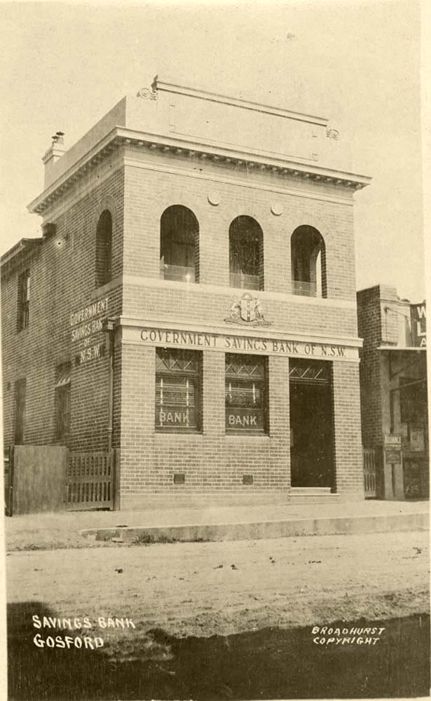 Gosford. Government Savings Bank, between 1900 and 1927