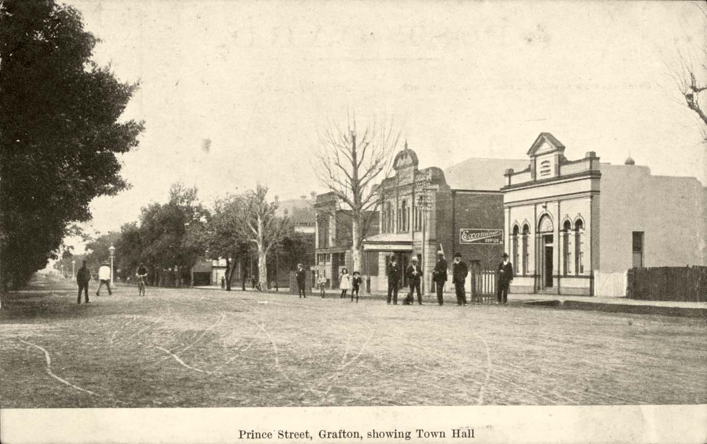 Grafton. Prince Street, showing Town Hall