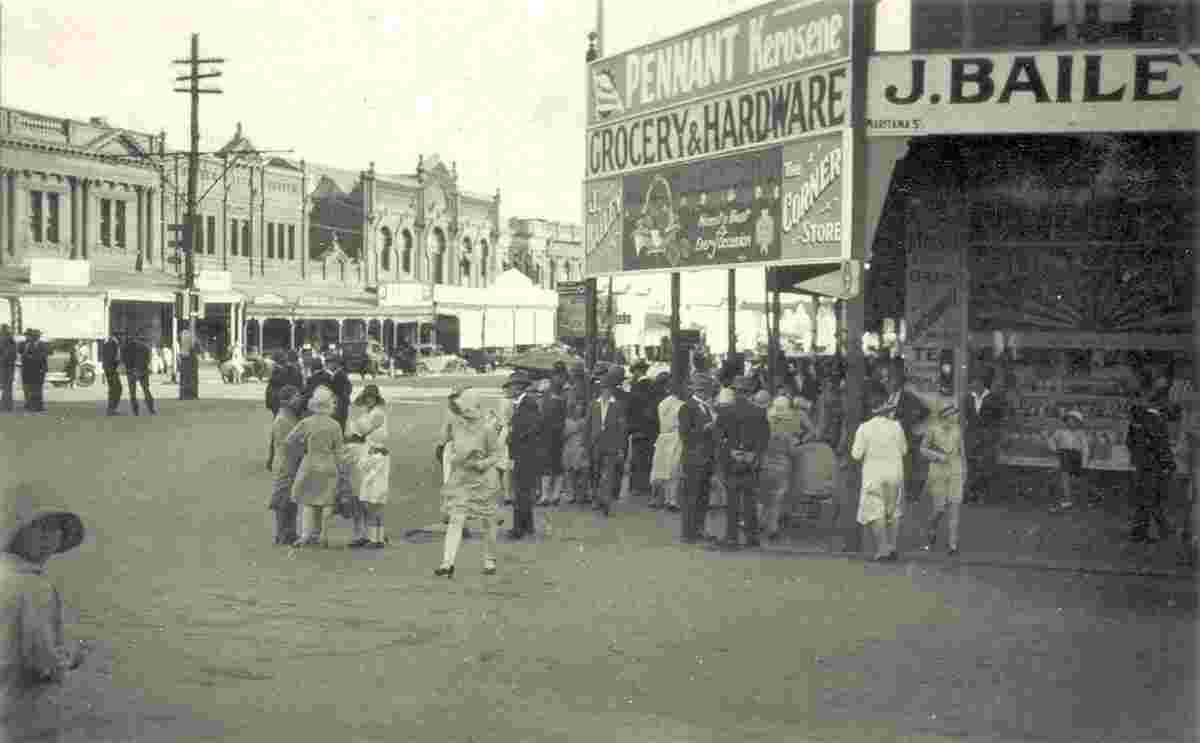 Kalgoorlie. Grocery and Hardware store, 1928