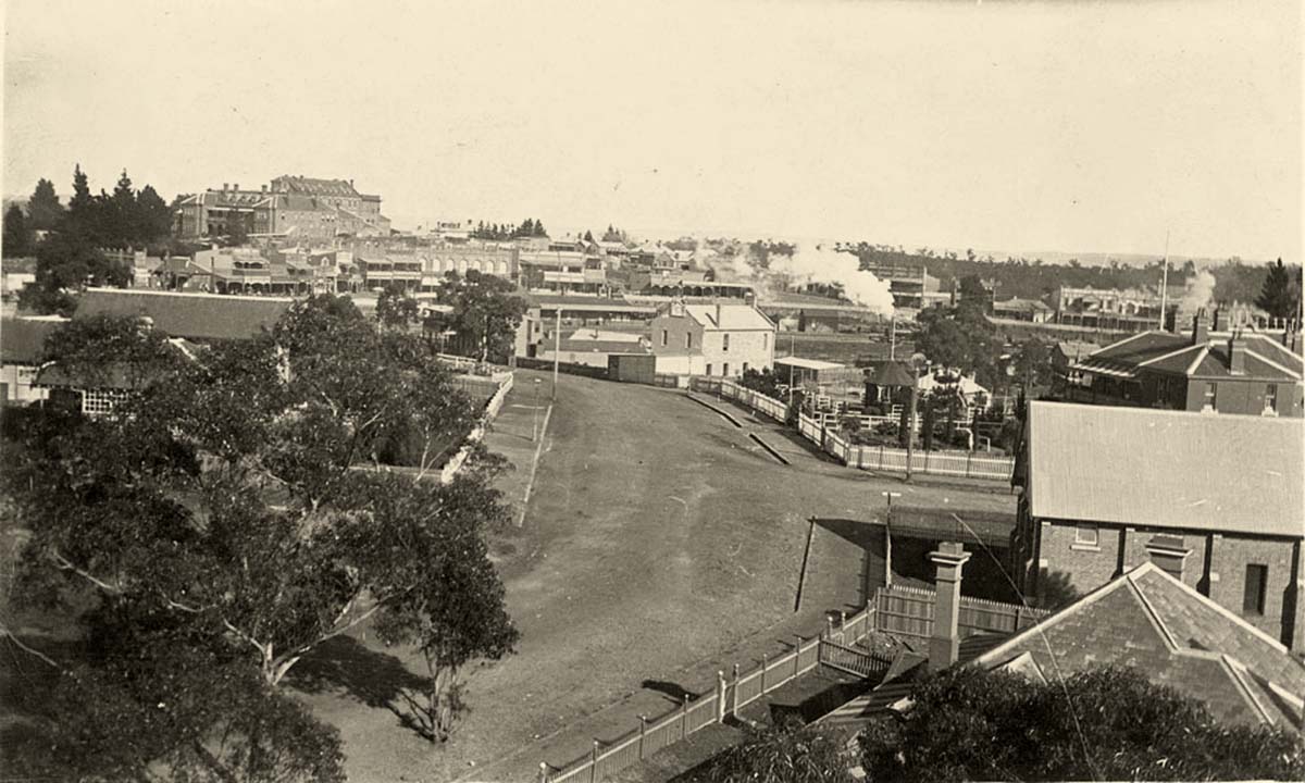 Katoomba. Panorama of the town, between 1900 and 1927