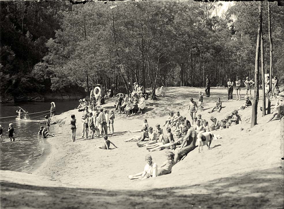 Latrobe (La Trobe). People swimming at Latrobe River, circa 1920-30's