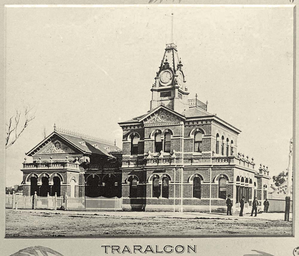 Latrobe (La Trobe). Traralgon - Public building, circa 1900