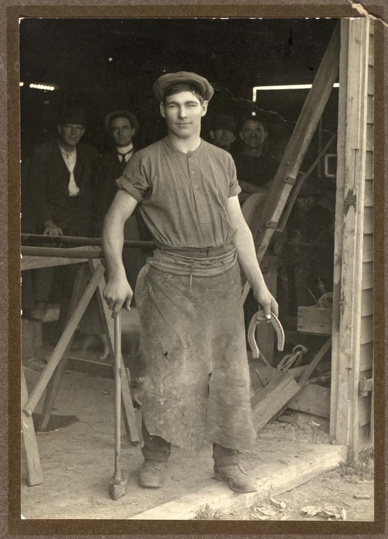 Maitland. Les Darcy at the blacksmith shop door, East Maitland, 1910