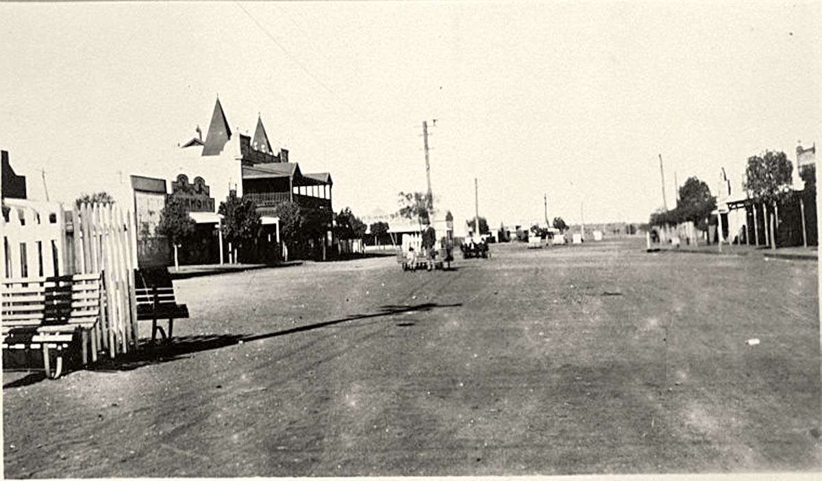 Meekatharra. Main Street, 1924