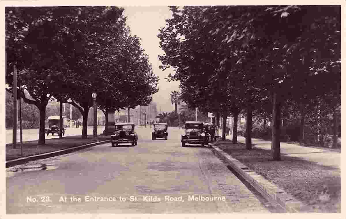 Melbourne. Entrance to St Kilda Road, circa 1920