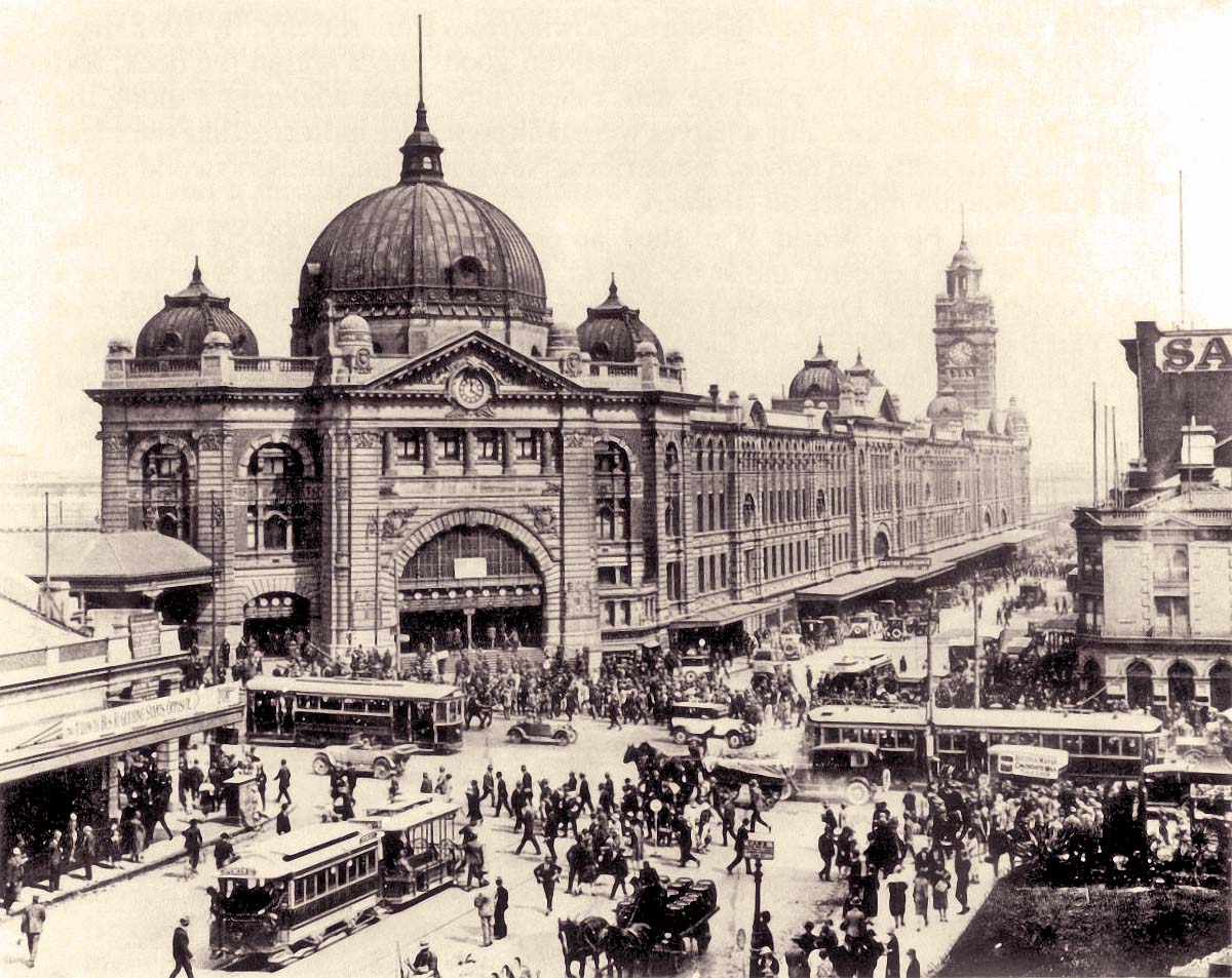 Melbourne. Flinders Street Railway Station, 1927