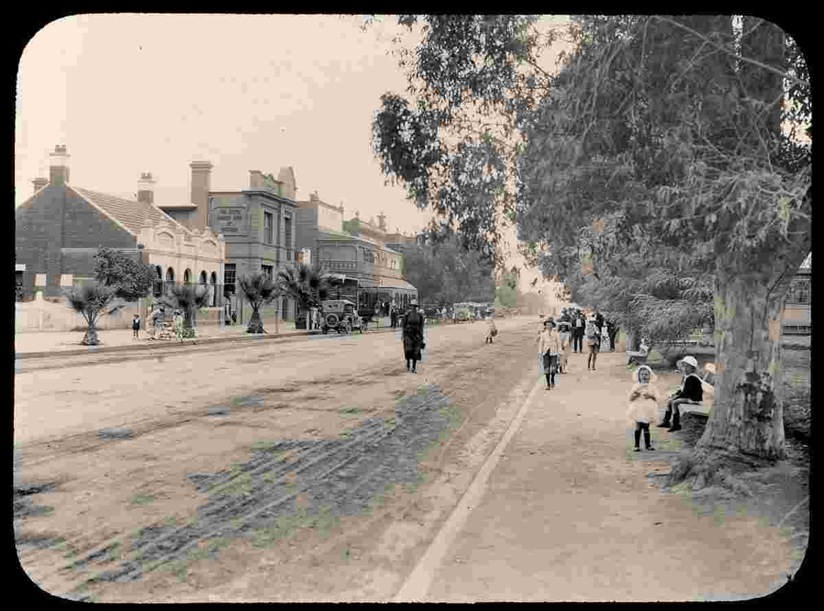 Mildura. Deakin Avenue, between 1900 and 1920