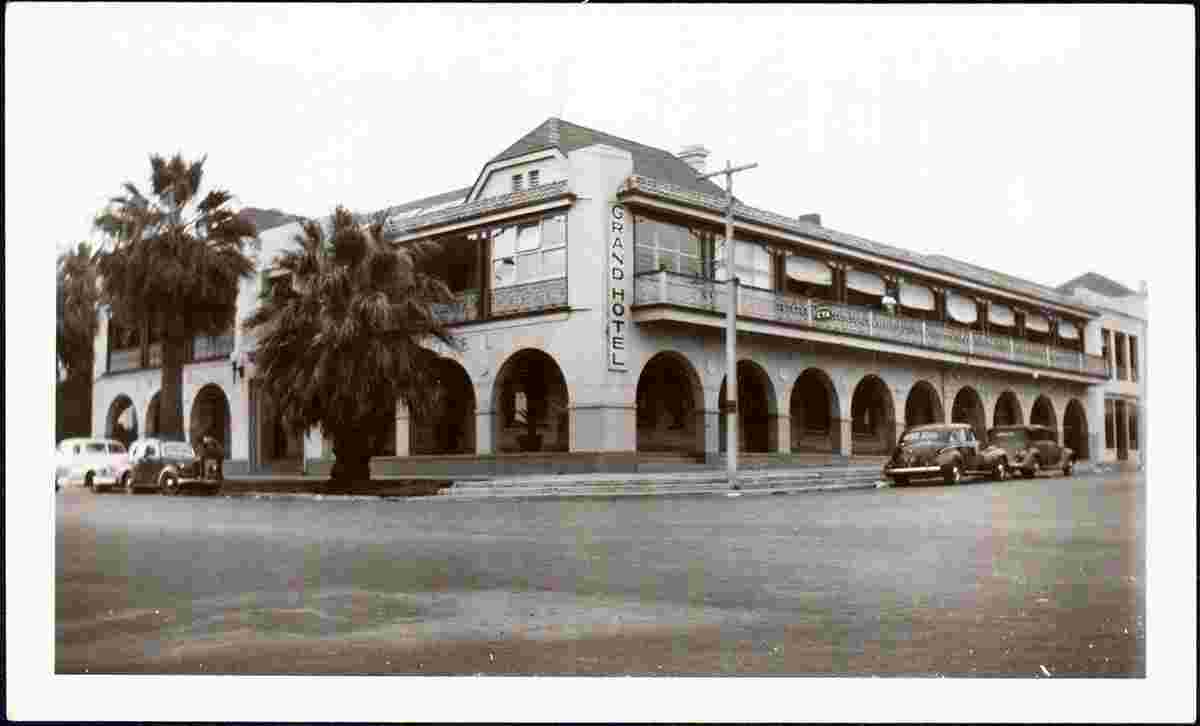 Mildura. Grand Hotel, 1940s