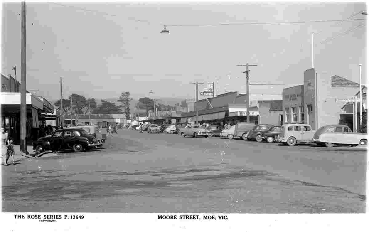 Moe. Moore Street, between 1920 and 1954