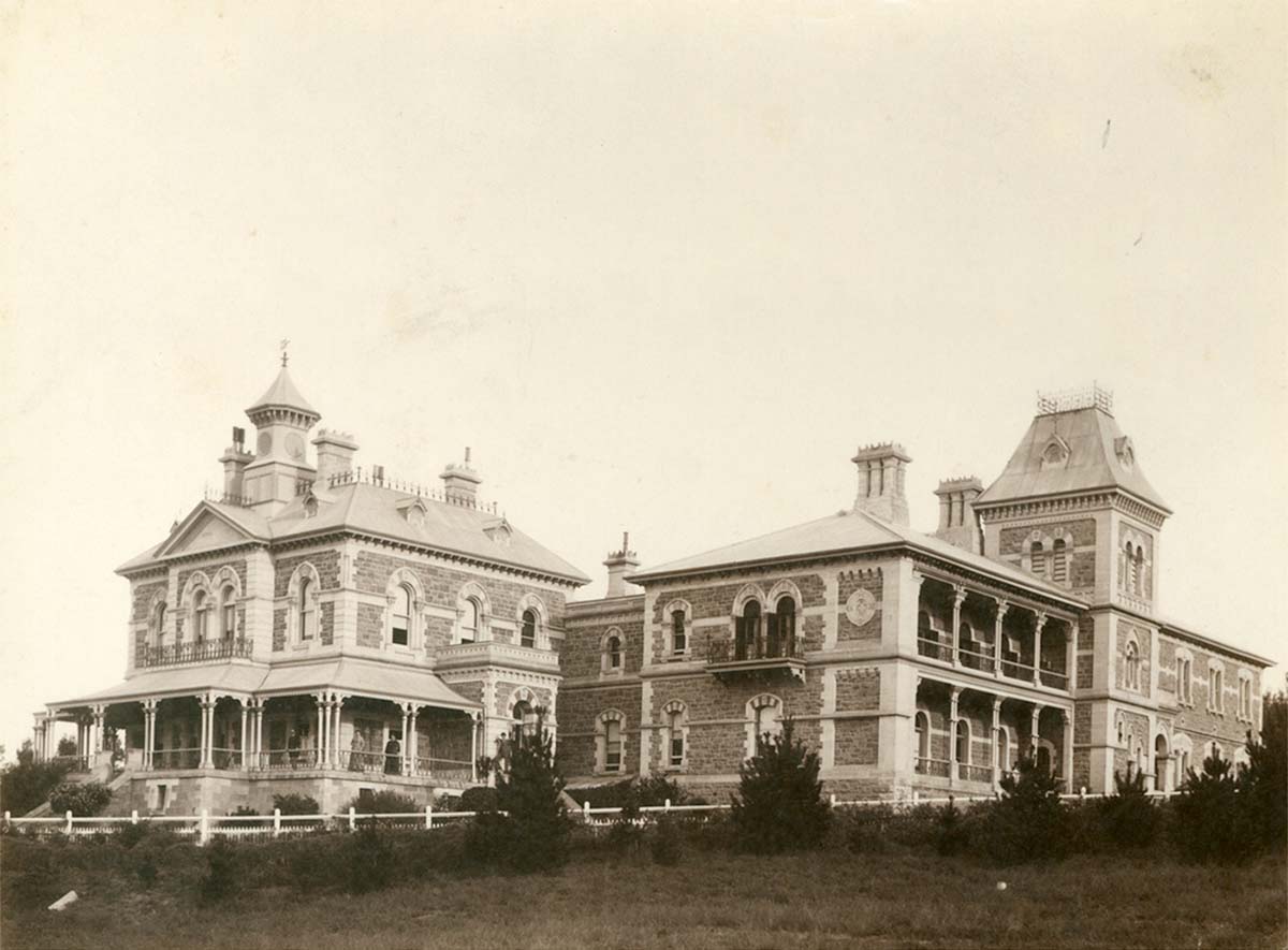 Mount Gambier. Hospital, 1880