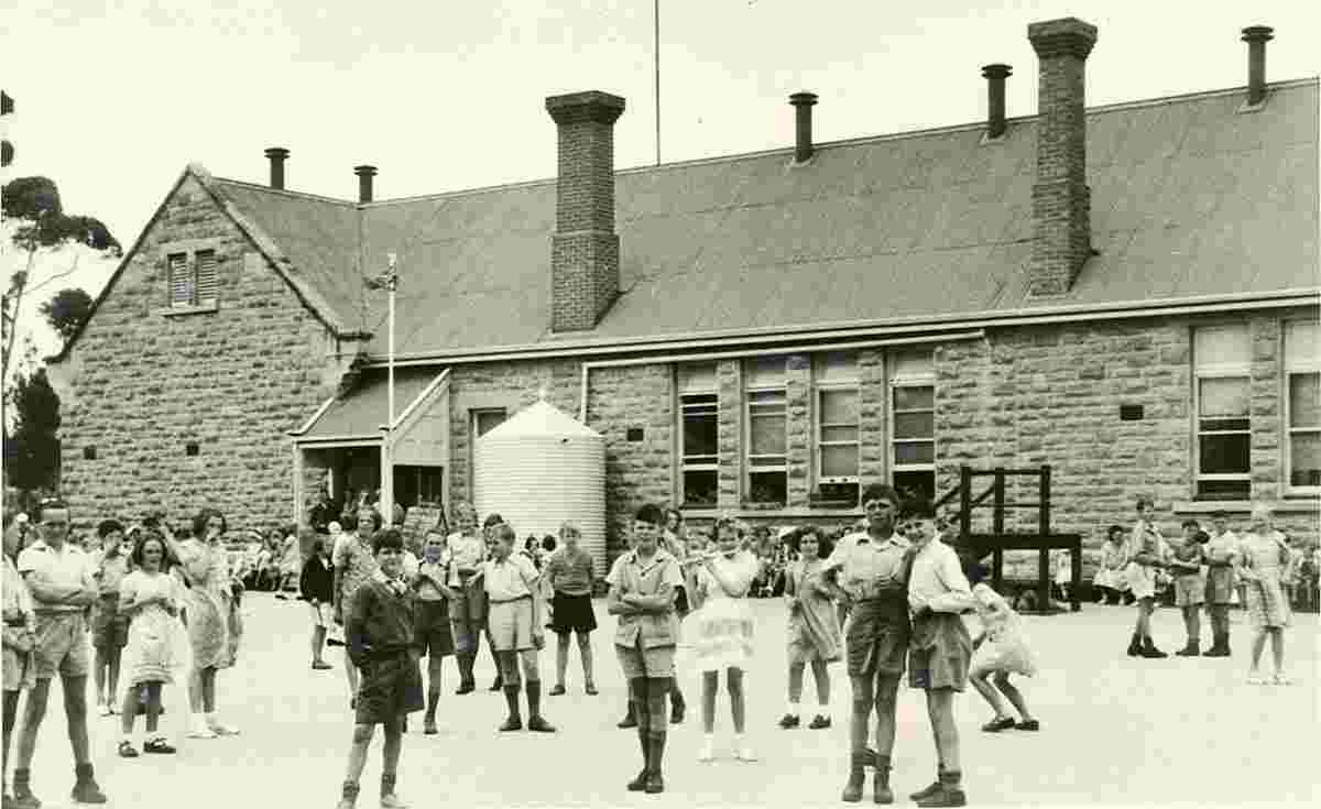Murray Bridge. Primary School, 1953