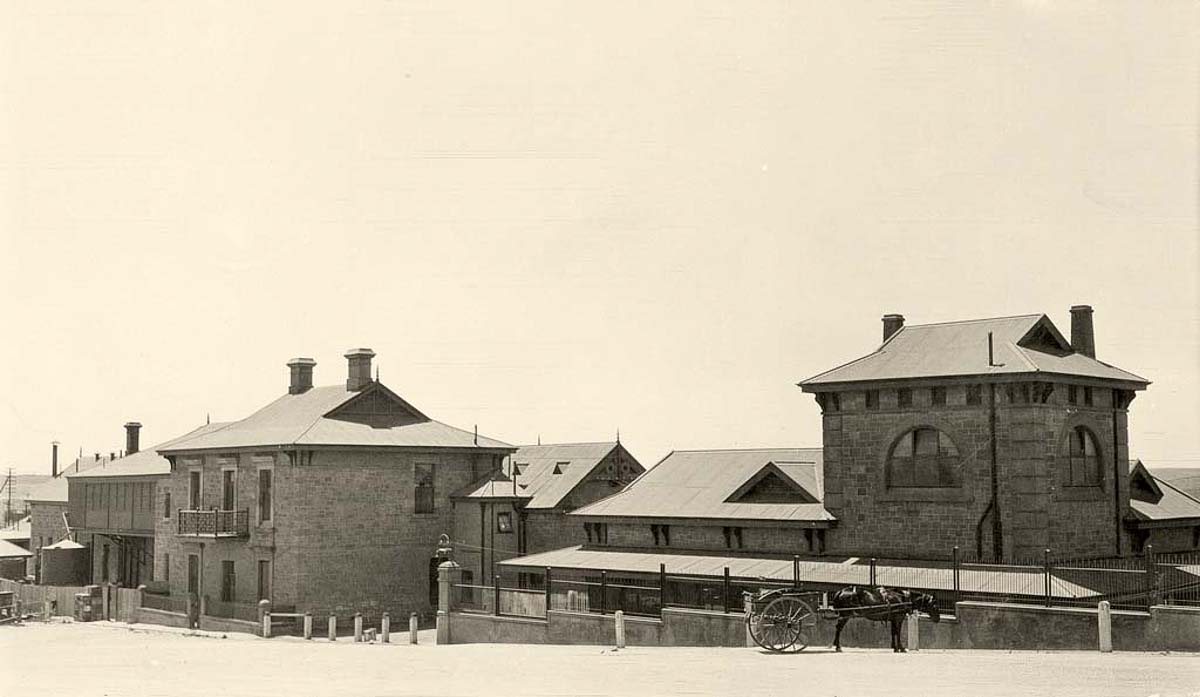 Murray Bridge. Railway Station, 1933