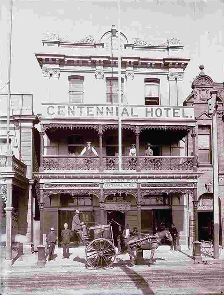 Newcastle. Centennial Hotel, Scott Street, 1910