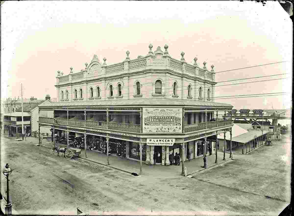 Newcastle. Old Municipal Building, Hunter Street, 28 April 1891