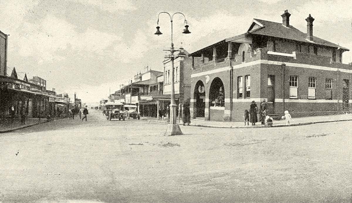 Nowra. Post Office (built in 1883) on corner of Junction and Berry Street, 1926